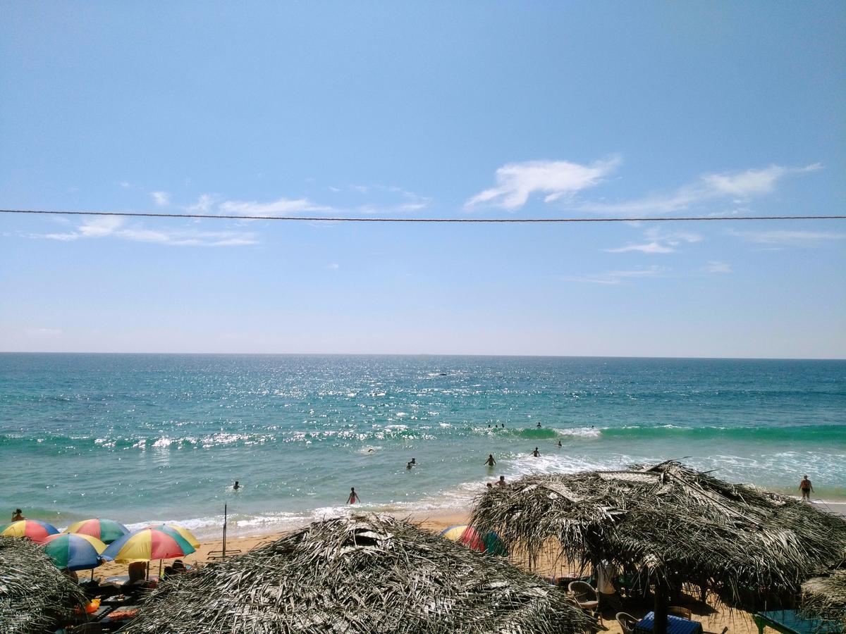 Sunnys Beach Guest House Hikkaduwa Esterno foto